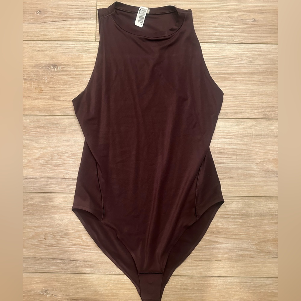 Lululemon bodysuit